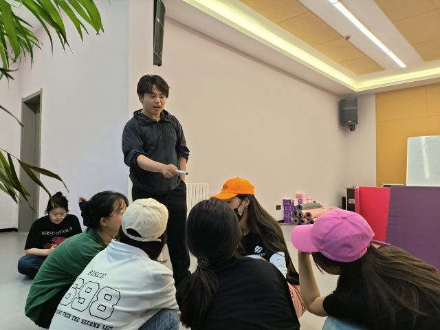 一场表演狂欢 感受戏剧世界的精彩纷呈——上河书院举办“给生活加点戏”系列活动