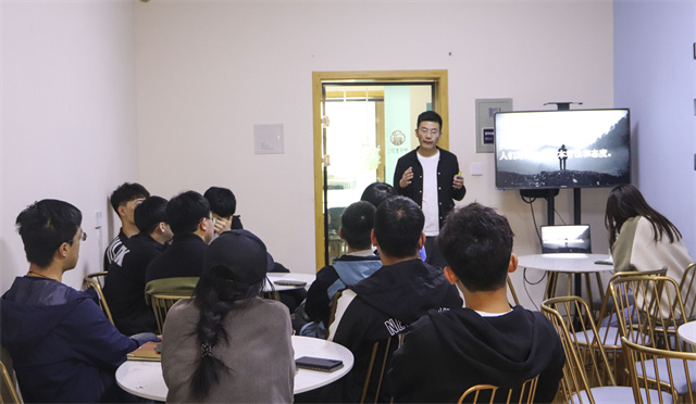 务本求实 活在当下 树立正确的死亡观——箕城书院举办哲学与思辨第24期:中西方死亡观之比较