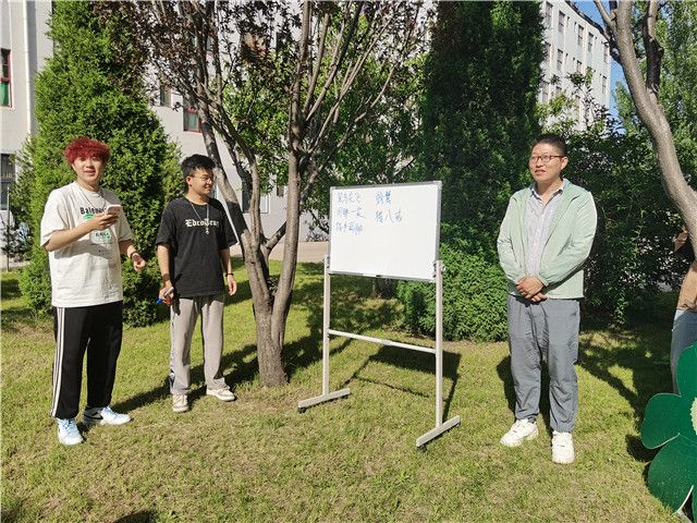 放肆陆月 燃爆整个青春