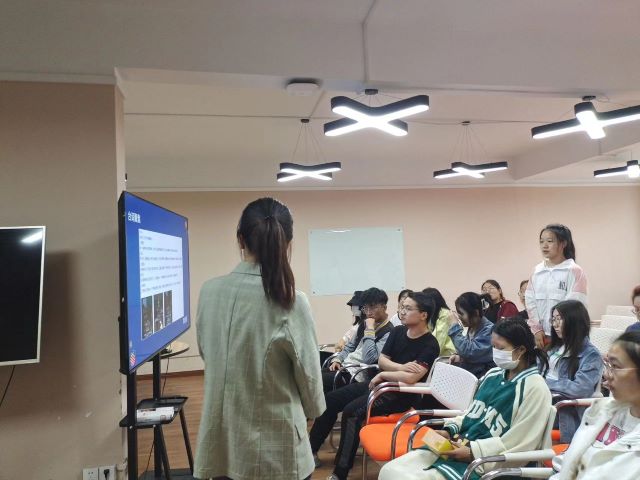 青春择业 “职”影未来——光影职场行第十期