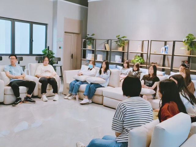 【1+1>2】“影”享时刻 美学共创ing——上河书院 电影评论中心融合纪实