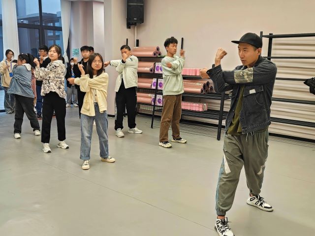 韶华四月 共赴鉴赏芳华——上河书院“鉴赏力”“家文化”活动
