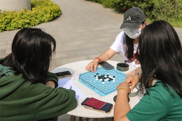 “牌”山倒海！——“棋”来参加第十届“信院杯”棋牌大赛
