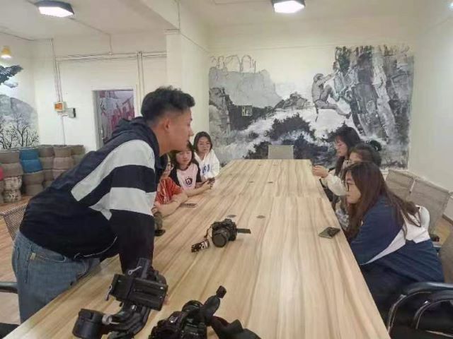 用心感受 将爱传递 在交流中成长——太行书院暖言拾光系列活动