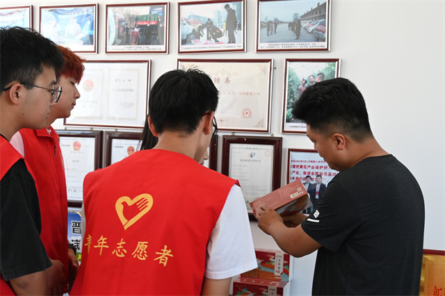 【三下乡】奔跑的南席 科技引领农业