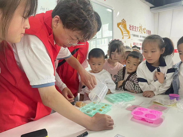 【三下乡】植根科技致富 延续卡立方中的“成长守护”——白燕书院同心燃梦乡村振兴促进团“三下乡”活动