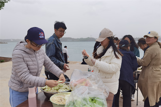 四月·遇见·蓬勃 书院全体导师共赴一场“春日之约”